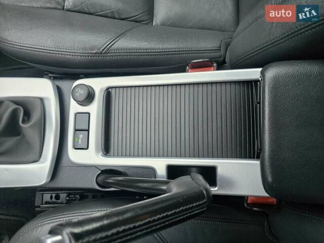 Черный Вольво В50, объемом двигателя 1.6 л и пробегом 192 тыс. км за 8599 $, фото 73 на Automoto.ua