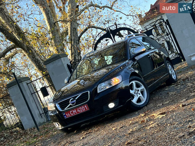 Черный Вольво В50, объемом двигателя 1.6 л и пробегом 228 тыс. км за 8999 $, фото 5 на Automoto.ua