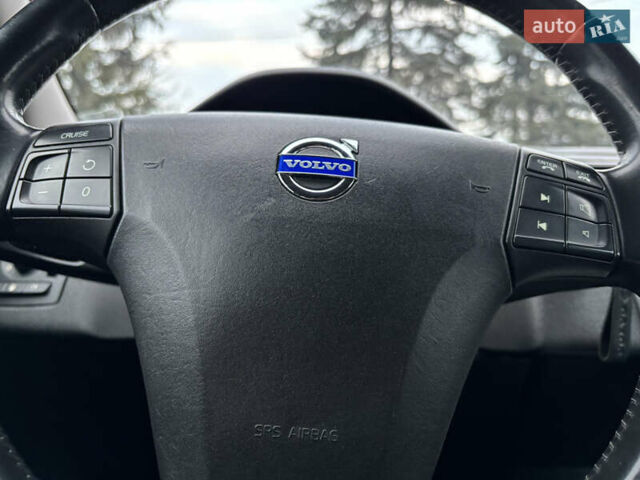 Черный Вольво В50, объемом двигателя 1.56 л и пробегом 256 тыс. км за 8300 $, фото 40 на Automoto.ua