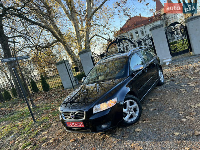Черный Вольво В50, объемом двигателя 1.6 л и пробегом 228 тыс. км за 8999 $, фото 12 на Automoto.ua