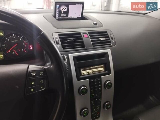 Чорний Вольво V50, об'ємом двигуна 1.6 л та пробігом 192 тис. км за 8750 $, фото 16 на Automoto.ua