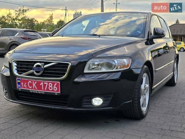 Черный Вольво В50, объемом двигателя 1.6 л и пробегом 192 тыс. км за 8799 $, фото 134 на Automoto.ua