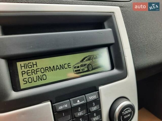 Чорний Вольво V50, об'ємом двигуна 1.6 л та пробігом 210 тис. км за 8450 $, фото 52 на Automoto.ua