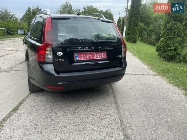 Черный Вольво В50, объемом двигателя 1.6 л и пробегом 231 тыс. км за 9350 $, фото 7 на Automoto.ua