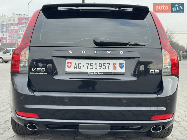 Черный Вольво В50, объемом двигателя 2 л и пробегом 167 тыс. км за 11700 $, фото 24 на Automoto.ua