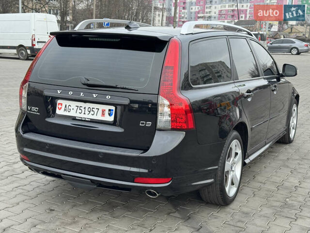 Черный Вольво В50, объемом двигателя 2 л и пробегом 167 тыс. км за 11700 $, фото 25 на Automoto.ua