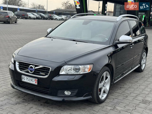 Черный Вольво В50, объемом двигателя 2 л и пробегом 167 тыс. км за 11700 $, фото 10 на Automoto.ua