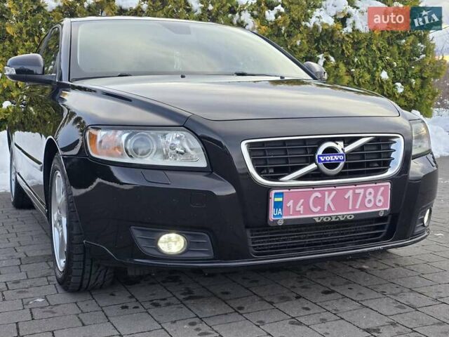 Черный Вольво В50, объемом двигателя 1.6 л и пробегом 192 тыс. км за 8599 $, фото 134 на Automoto.ua