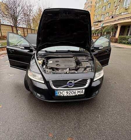 Черный Вольво В50, объемом двигателя 1.6 л и пробегом 320 тыс. км за 7800 $, фото 25 на Automoto.ua