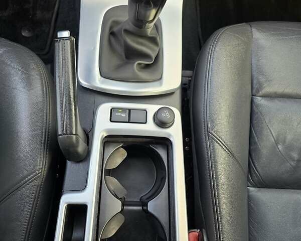 Черный Вольво В50, объемом двигателя 1.6 л и пробегом 192 тыс. км за 8799 $, фото 57 на Automoto.ua
