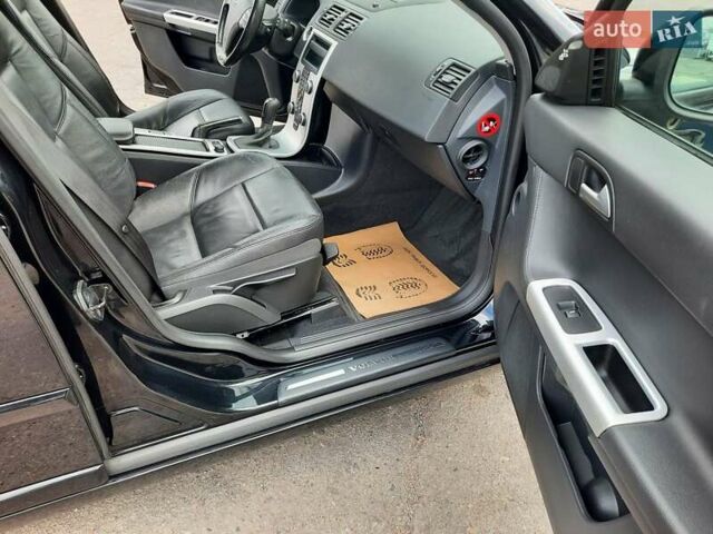 Вольво В50 2012 в Полтаве на Automoto.ua Черный Вольво В50, объемом двигателя 1.6 л и пробегом 210 тыс. км за 8299 $, фото 108 на Automoto.ua