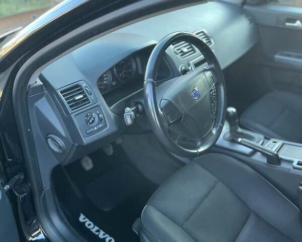 Чорний Вольво V50, об'ємом двигуна 1.6 л та пробігом 238 тис. км за 9300 $, фото 13 на Automoto.ua