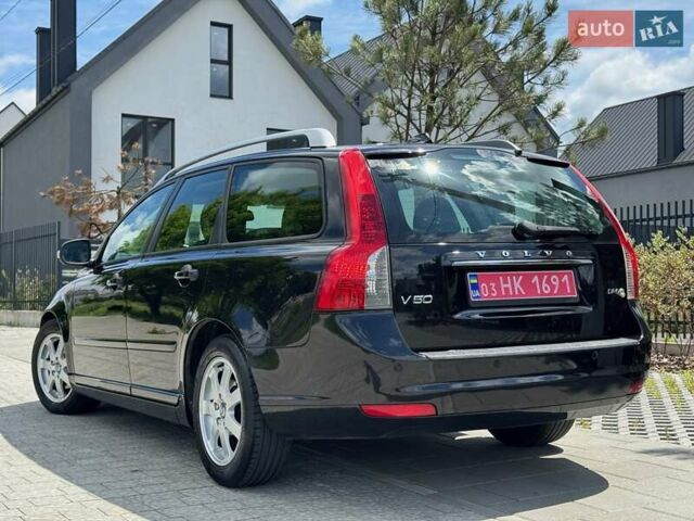 Черный Вольво В50, объемом двигателя 1.6 л и пробегом 236 тыс. км за 8650 $, фото 13 на Automoto.ua