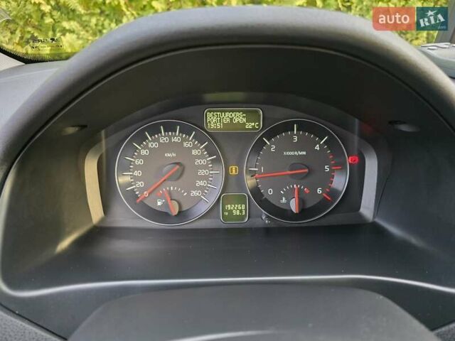Черный Вольво В50, объемом двигателя 1.6 л и пробегом 192 тыс. км за 8799 $, фото 51 на Automoto.ua
