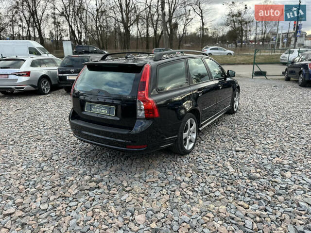 Черный Вольво В50, объемом двигателя 1.6 л и пробегом 189 тыс. км за 8000 $, фото 11 на Automoto.ua