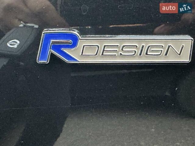 Чорний Вольво V50, об'ємом двигуна 1.56 л та пробігом 276 тис. км за 8750 $, фото 2 на Automoto.ua