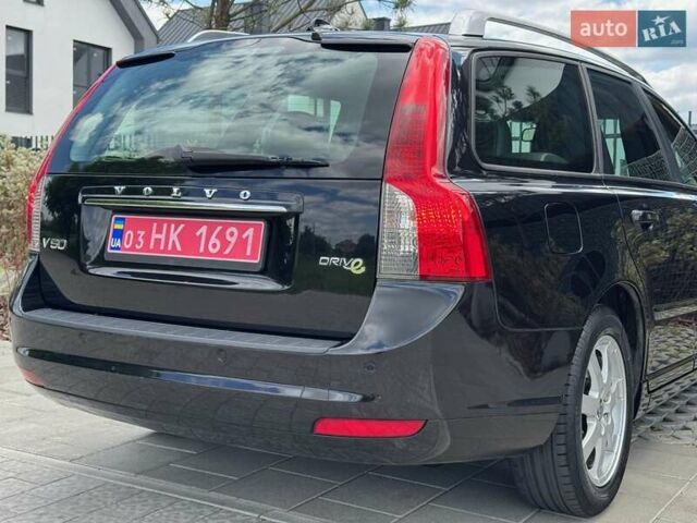 Черный Вольво В50, объемом двигателя 1.6 л и пробегом 236 тыс. км за 8650 $, фото 19 на Automoto.ua