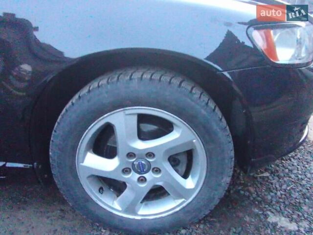 Чорний Вольво V50, об'ємом двигуна 1.6 л та пробігом 240 тис. км за 8350 $, фото 11 на Automoto.ua