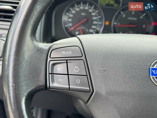 Черный Вольво В50, объемом двигателя 1.6 л и пробегом 236 тыс. км за 8650 $, фото 53 на Automoto.ua