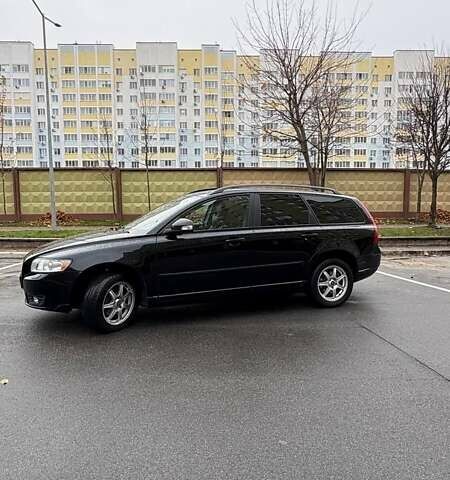 Черный Вольво В50, объемом двигателя 1.6 л и пробегом 320 тыс. км за 7800 $, фото 37 на Automoto.ua