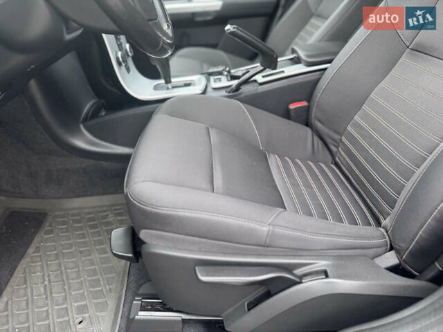 Черный Вольво В50, объемом двигателя 2 л и пробегом 200 тыс. км за 11300 $, фото 20 на Automoto.ua