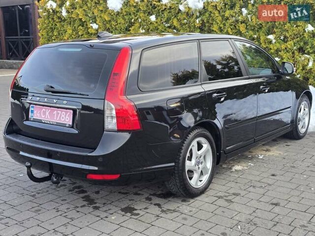 Черный Вольво В50, объемом двигателя 1.6 л и пробегом 192 тыс. км за 8599 $, фото 108 на Automoto.ua