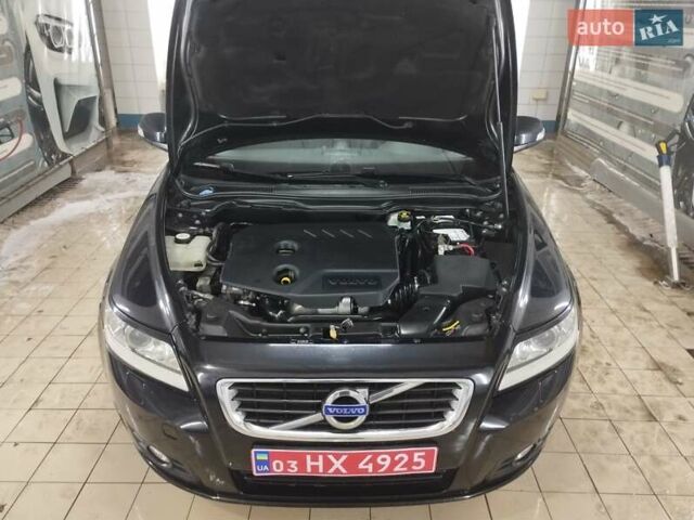 Чорний Вольво V50, об'ємом двигуна 1.6 л та пробігом 192 тис. км за 8750 $, фото 34 на Automoto.ua