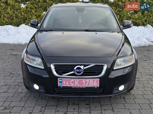 Черный Вольво В50, объемом двигателя 1.6 л и пробегом 192 тыс. км за 8599 $, фото 127 на Automoto.ua