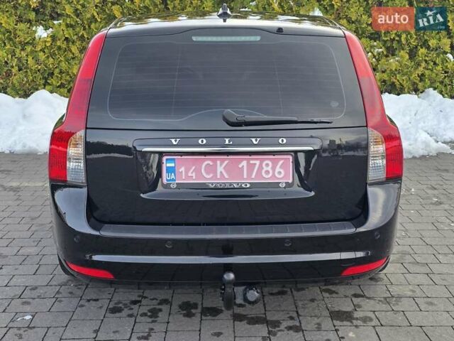 Черный Вольво В50, объемом двигателя 1.6 л и пробегом 192 тыс. км за 8599 $, фото 106 на Automoto.ua