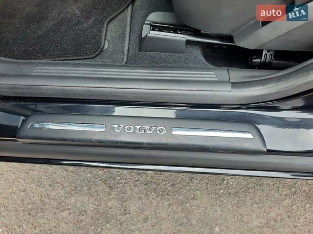 Вольво В50 2012 в Полтаве на Automoto.ua Черный Вольво В50, объемом двигателя 1.6 л и пробегом 210 тыс. км за 8299 $, фото 44 на Automoto.ua