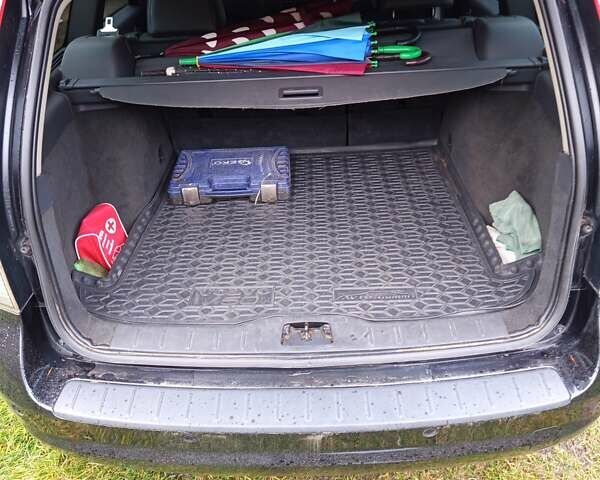 Черный Вольво В50, объемом двигателя 1.56 л и пробегом 248 тыс. км за 8400 $, фото 15 на Automoto.ua