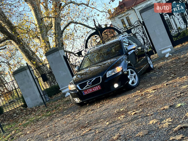Черный Вольво В50, объемом двигателя 1.6 л и пробегом 228 тыс. км за 8999 $, фото 8 на Automoto.ua