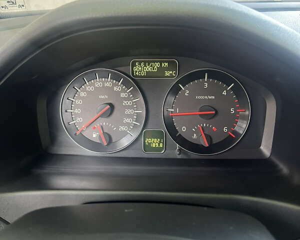 Чорний Вольво V50, об'ємом двигуна 1.6 л та пробігом 202 тис. км за 8999 $, фото 8 на Automoto.ua