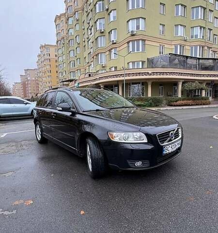 Черный Вольво В50, объемом двигателя 1.6 л и пробегом 320 тыс. км за 7800 $, фото 27 на Automoto.ua