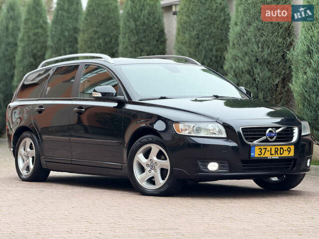 Чорний Вольво V50, об'ємом двигуна 1.6 л та пробігом 242 тис. км за 8900 $, фото 6 на Automoto.ua