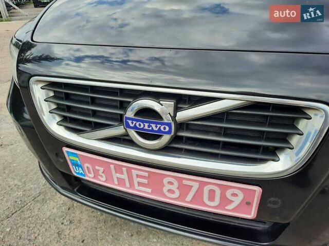 Вольво В50 2012 в Полтаве на Automoto.ua Черный Вольво В50, объемом двигателя 1.6 л и пробегом 210 тыс. км за 8299 $, фото 30 на Automoto.ua