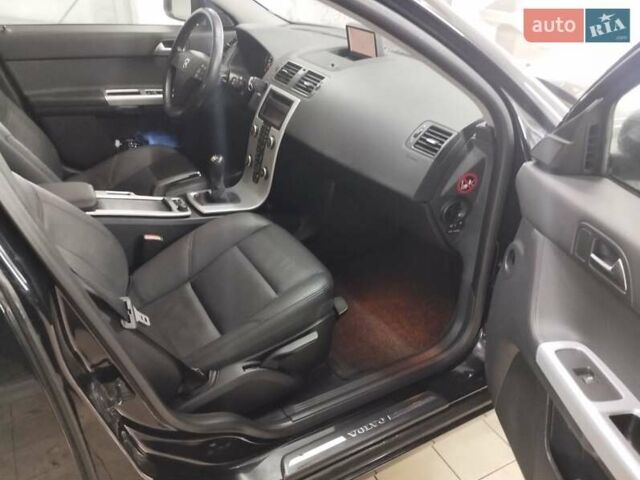 Чорний Вольво V50, об'ємом двигуна 1.6 л та пробігом 192 тис. км за 8750 $, фото 27 на Automoto.ua