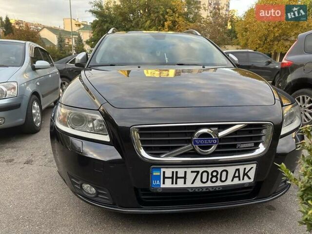 Чорний Вольво V50, об'ємом двигуна 1.56 л та пробігом 276 тис. км за 8750 $, фото 6 на Automoto.ua