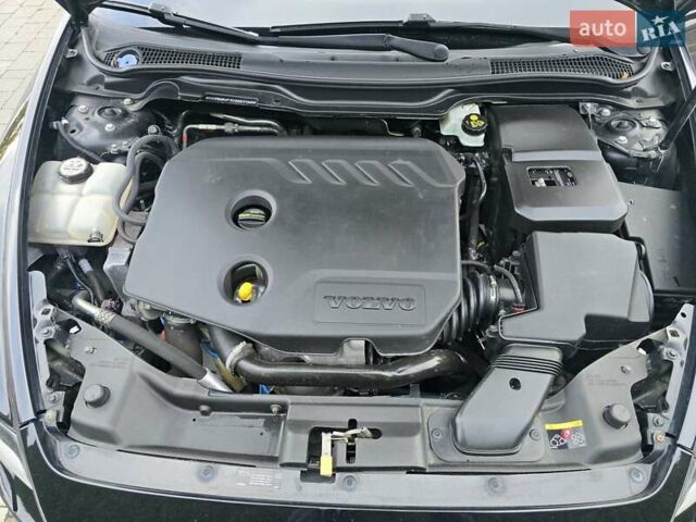 Черный Вольво В50, объемом двигателя 1.6 л и пробегом 192 тыс. км за 8599 $, фото 140 на Automoto.ua