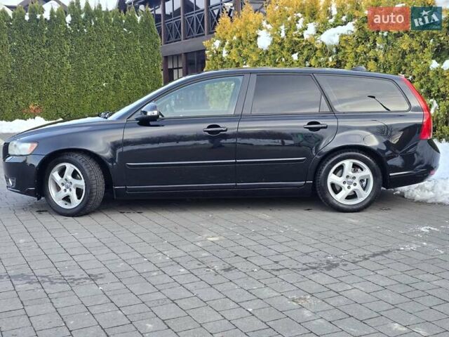 Черный Вольво В50, объемом двигателя 1.6 л и пробегом 192 тыс. км за 8599 $, фото 8 на Automoto.ua
