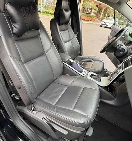 Черный Вольво В50, объемом двигателя 1.6 л и пробегом 320 тыс. км за 7800 $, фото 22 на Automoto.ua