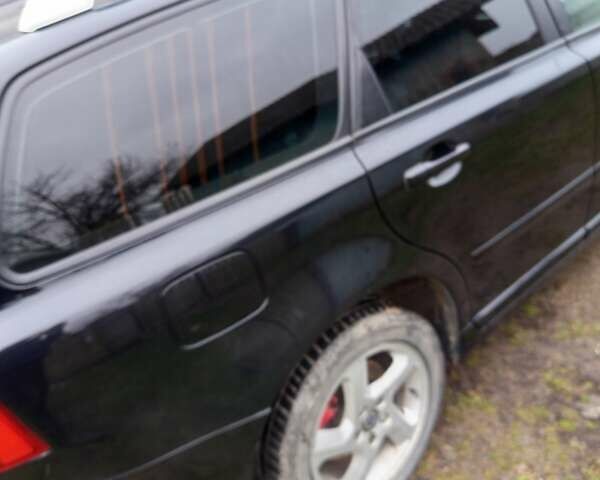 Черный Вольво В50, объемом двигателя 1.56 л и пробегом 248 тыс. км за 8400 $, фото 5 на Automoto.ua