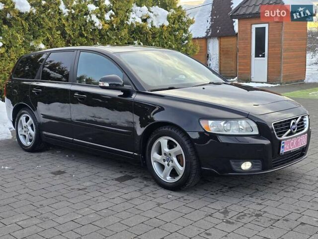 Черный Вольво В50, объемом двигателя 1.6 л и пробегом 192 тыс. км за 8599 $, фото 130 на Automoto.ua