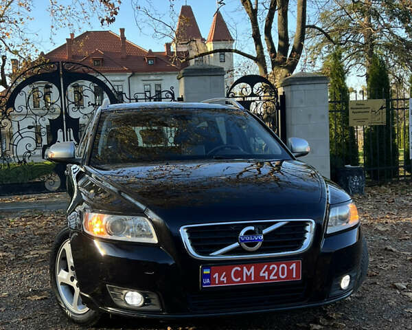 Черный Вольво В50, объемом двигателя 1.6 л и пробегом 228 тыс. км за 8999 $, фото 18 на Automoto.ua