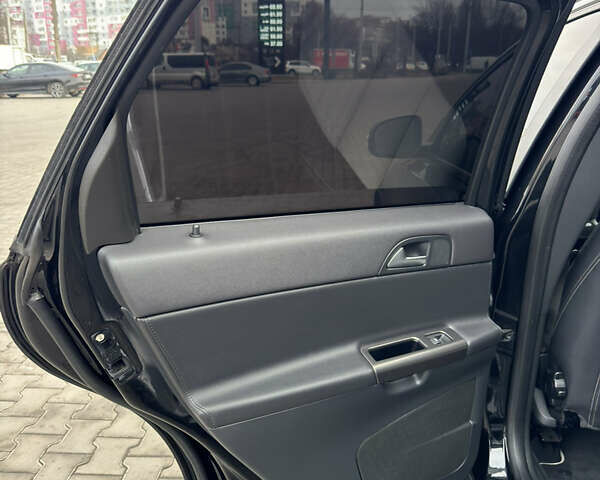 Черный Вольво В50, объемом двигателя 2 л и пробегом 167 тыс. км за 11700 $, фото 59 на Automoto.ua