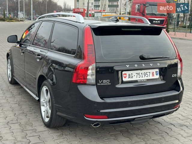 Черный Вольво В50, объемом двигателя 2 л и пробегом 167 тыс. км за 11700 $, фото 19 на Automoto.ua