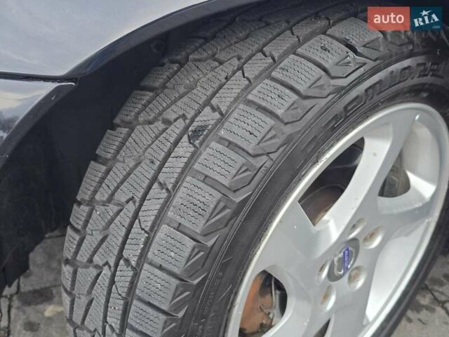 Черный Вольво В50, объемом двигателя 1.6 л и пробегом 192 тыс. км за 8599 $, фото 136 на Automoto.ua