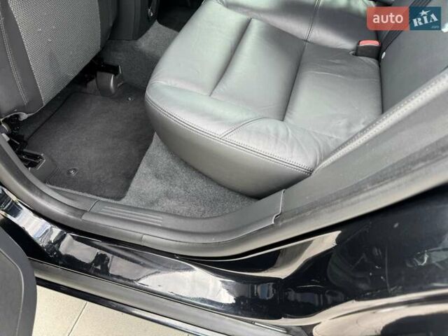 Черный Вольво В50, объемом двигателя 1.6 л и пробегом 236 тыс. км за 8650 $, фото 87 на Automoto.ua