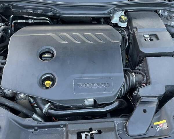 Чорний Вольво V50, об'ємом двигуна 1.6 л та пробігом 236 тис. км за 9100 $, фото 33 на Automoto.ua