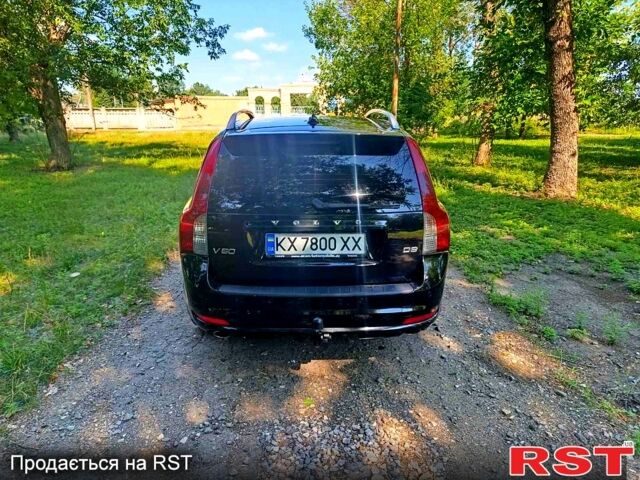 Черный Вольво В50, объемом двигателя 2 л и пробегом 199 тыс. км за 9199 $, фото 3 на Automoto.ua